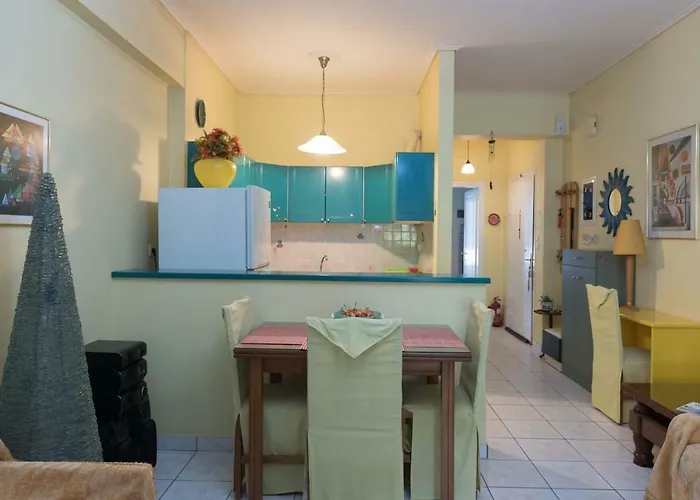 Palina's Comfy Home. Calamata
